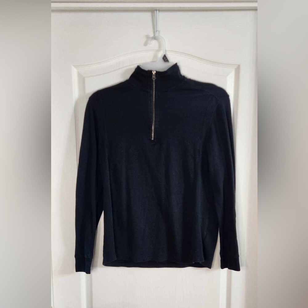 Mark Law Men’s Quarter Zip Pullover Size M.  2729